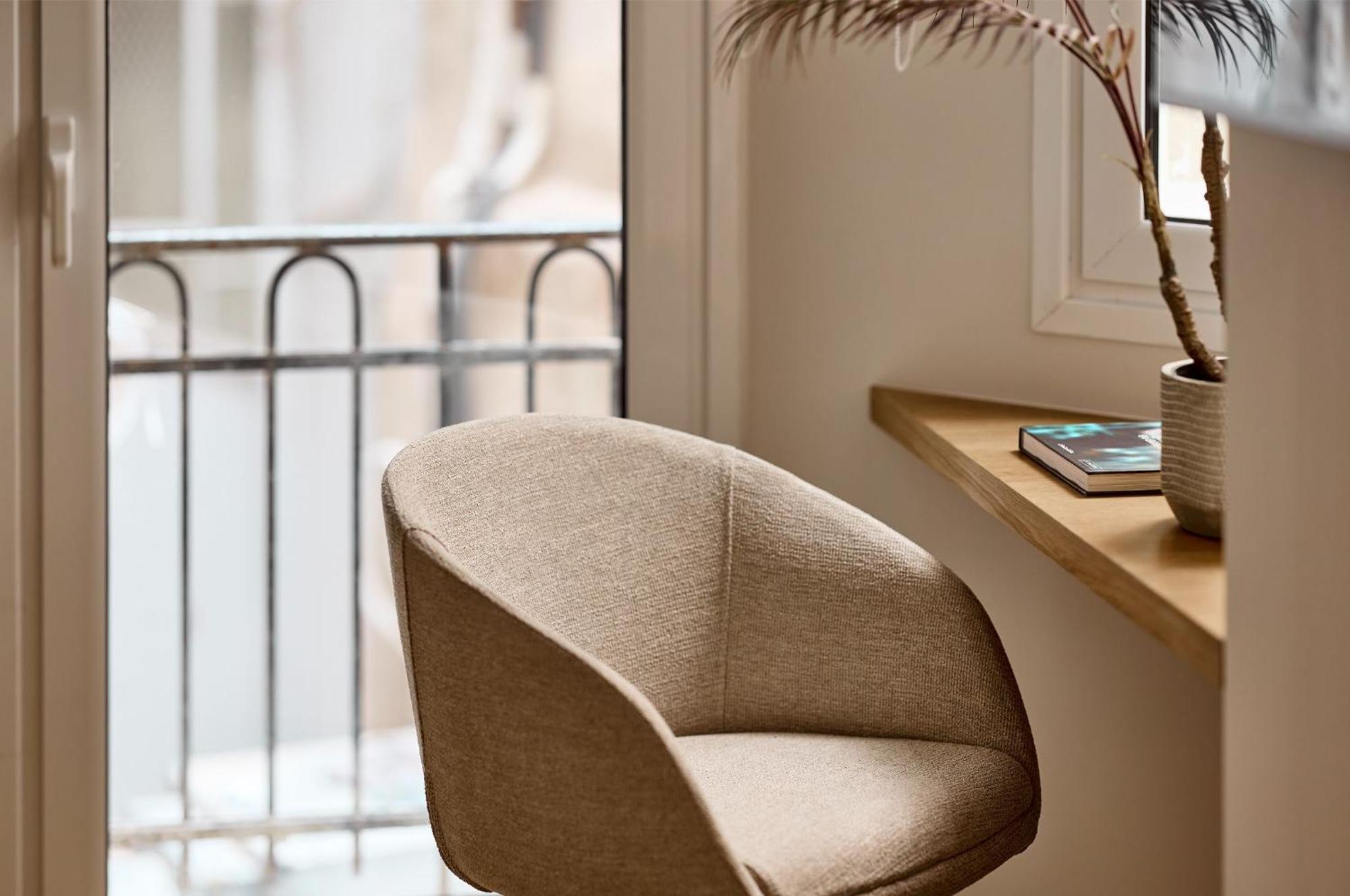 Lime Residences, Syntagma By Aura Homes Athens Room photo
